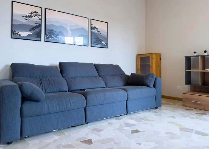 Orea Spiti - Modern Rosselli *