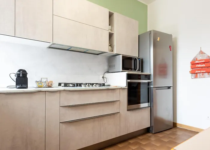 Orea Spiti - Modern Rosselli *