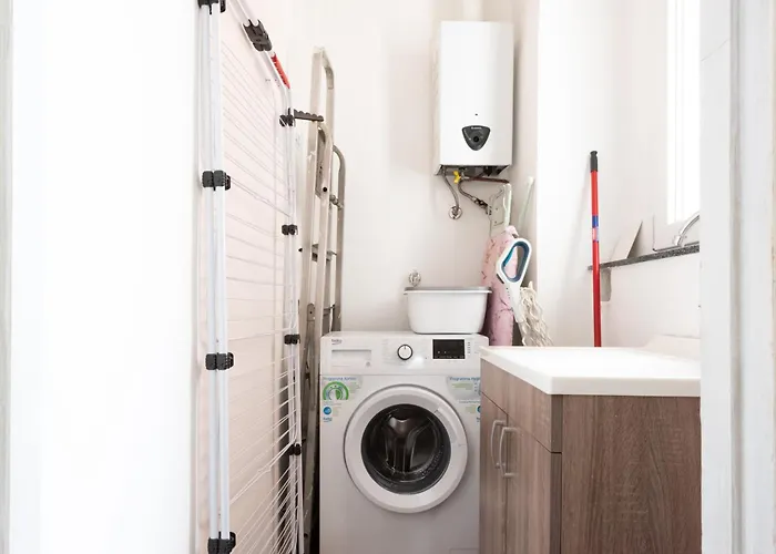 Orea Spiti - Modern Rosselli شقة ميلان