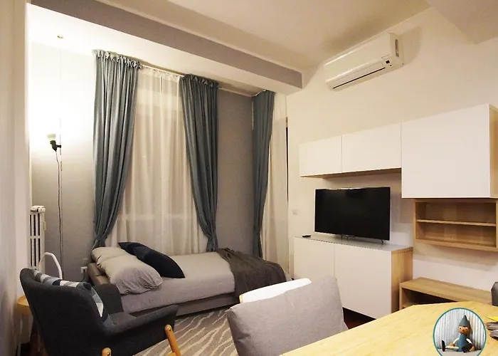 10 Min - Bright & Modern, Up To 5 Beds