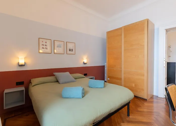 Chic Design 80 Sqm - Sleeps 6 - Metro 2 Min ミラノ