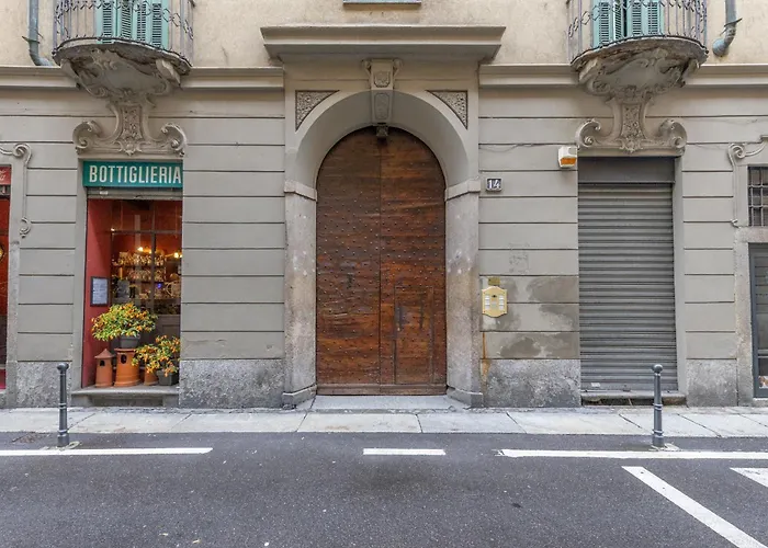 Secret - San Babila Lux * Mediolan