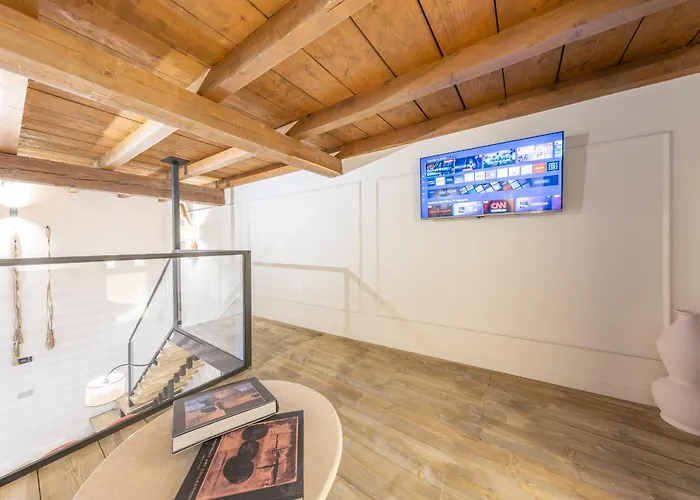 Secret - San Babila Lux Mediolan