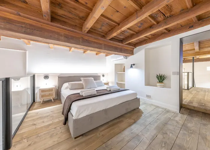 Apartament Secret - San Babila Lux *