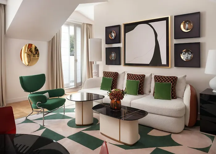 Four Seasons Hotel