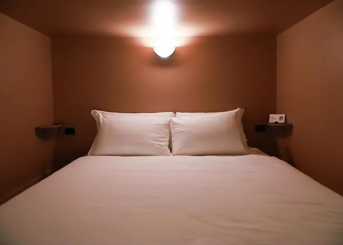 Hostel Quo *