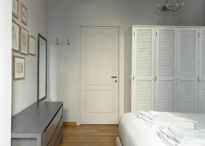 Wprelais Palm Fronds Apartment