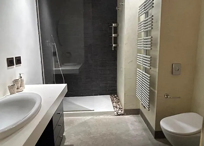 Stylish In Fashion District - Corso Venezia Milán