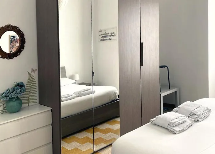 アパート Urban Art