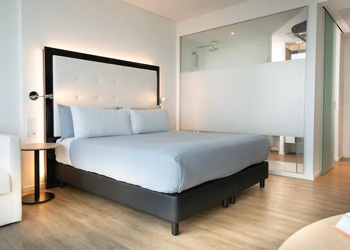 מלון Innside By Melia Milano Torre Galfa מילאנו