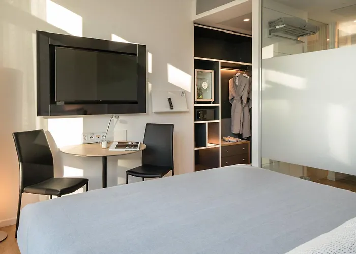 Innside Milano Torre Galfa 4* Mediolan