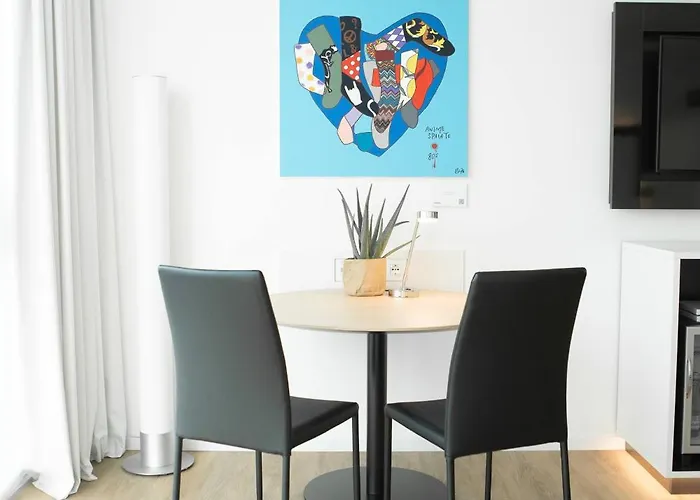 Hotel Innside Milano Torre Galfa 4*