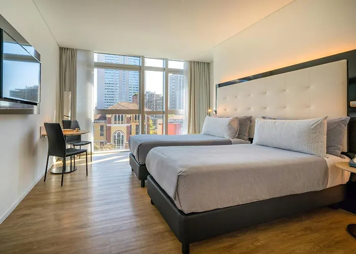 Innside Milano Torre Galfa 4* Mediolan