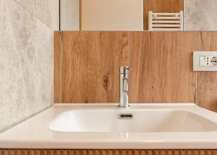 Lunigiana Stazione Daire Milano