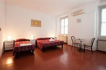 Frühstückspension Le Due Corti Milano 3*
