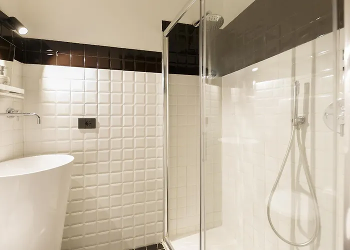 Homie Livings - Duomo Di Apartament Mediolan