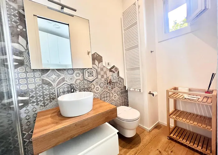 5 Min Walk To Duomo Petite Loft! Lejlighed