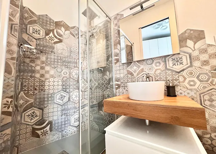 5 Min Walk To Duomo Petite Loft! Appartamento Milano