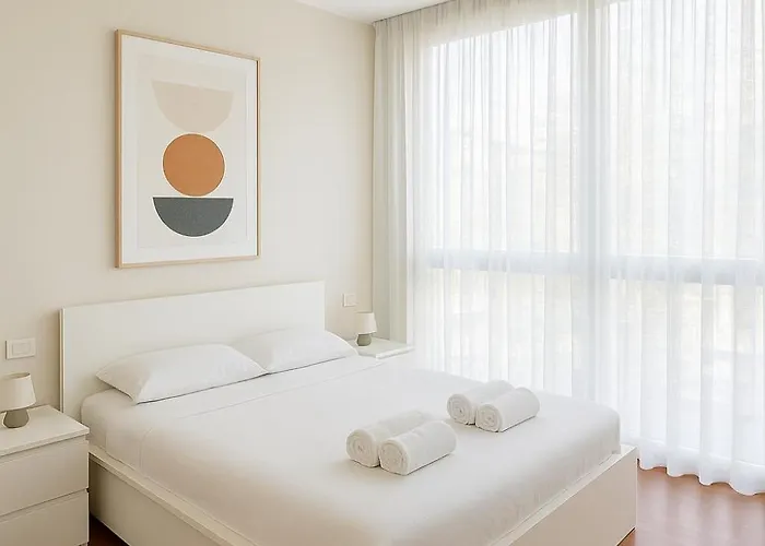 The Boutique - Duomo Luxury - Center