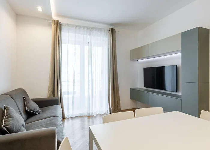 Doria 10 Next To Train Station Milano