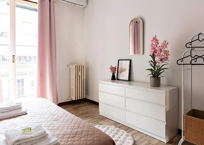 Dehomes - Ampia Casa In Centro 3 E 2 Bagni