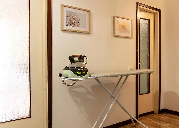 Dehomes - Ampia Casa In Centro 3 E 2 Bagni *