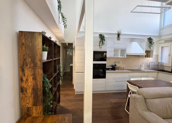 Dea Dreams - Lofty Marghera Holiday home Milan