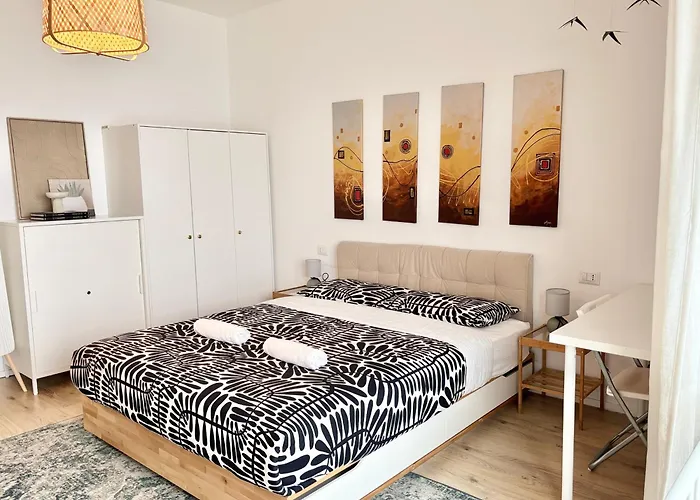 Апартаменты Fiera San Siro Free Parking Милан