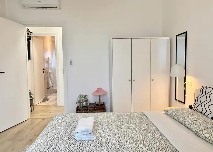 Апартаменты Fiera San Siro Free Parking