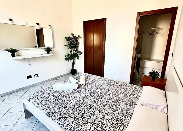 U66-porta Vittoria & Romana,duomo,centrale Milão