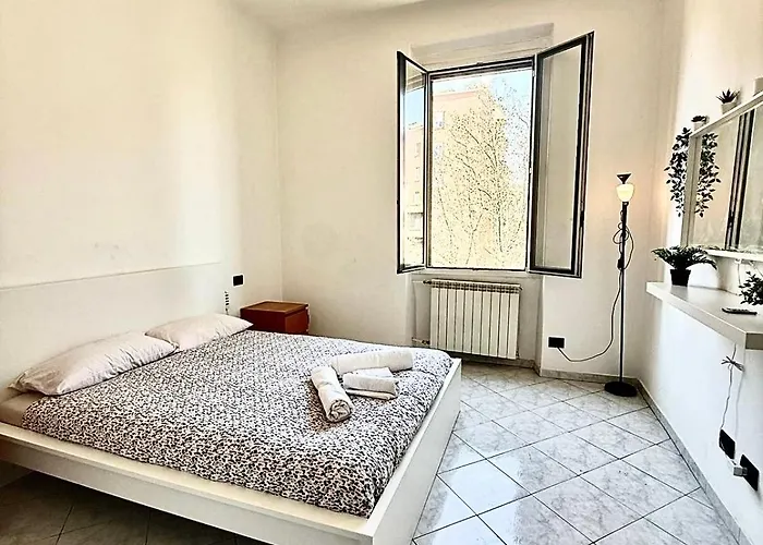 U66-porta Vittoria & Romana,duomo,centrale *