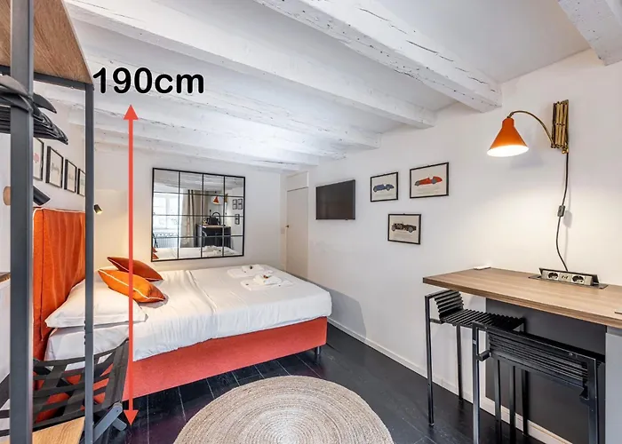 Montenapoleone - Spiga Tiny 아파트