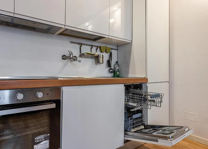 Navigli View Cozy Apartment *