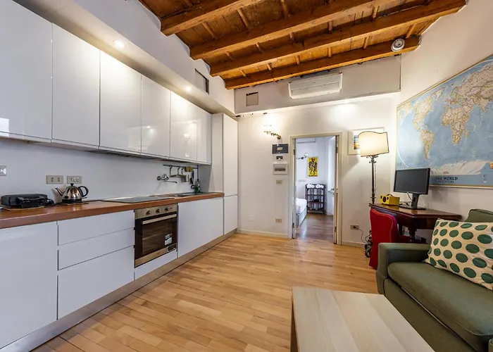 Navigli View Cozy Apartment