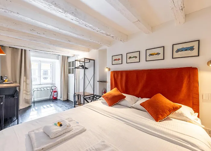 Montenapoleone - Spiga Tiny 밀라노