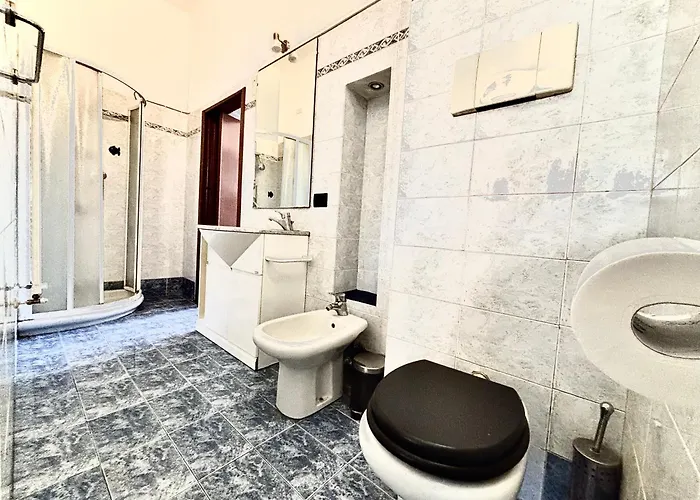 U66-porta Vittoria & Romana,duomo,centrale