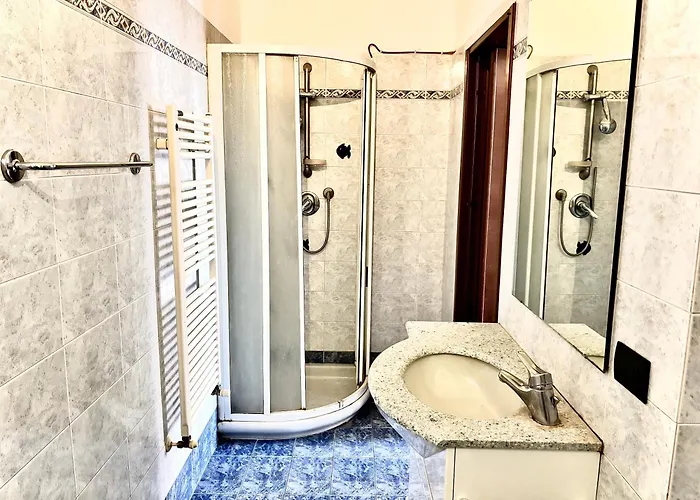 U66-porta Vittoria & Romana,duomo,centrale