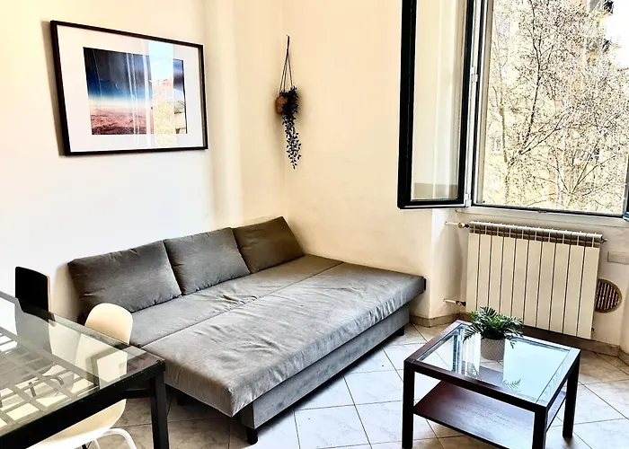 U66-porta Vittoria & Romana,duomo,centrale *