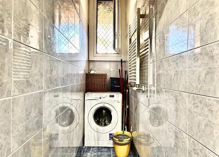 U66-porta Vittoria & Romana,duomo,centrale Milão