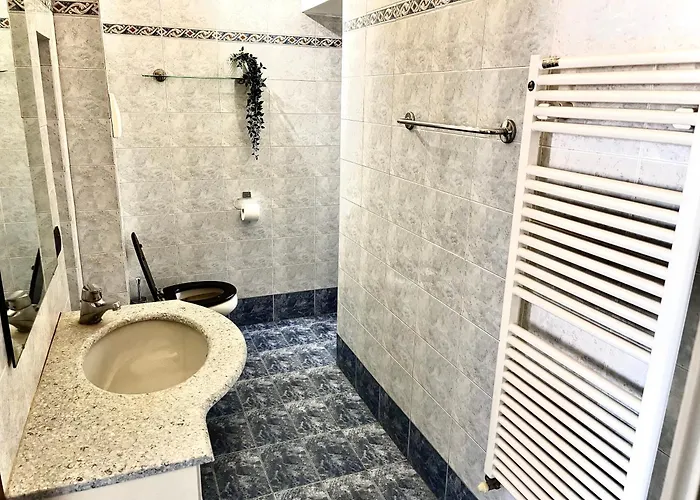 U66-porta Vittoria & Romana,duomo,centrale * Milão