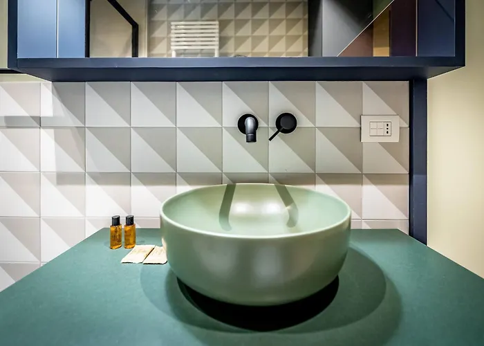 Yd Duomo Design In * Milán