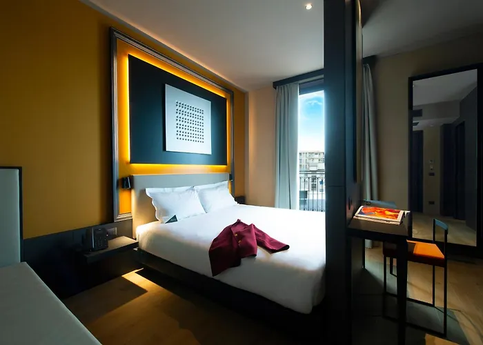 Palazzo Loreto מלון