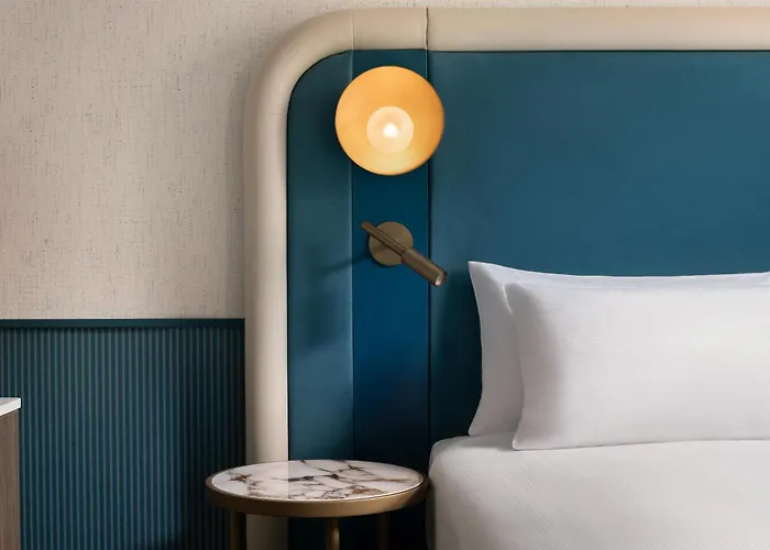 Puccini Milan, Tapestry Collection By Hilton Hotel Milaan