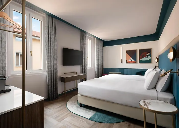 Hotel Puccini Milan, Tapestry Collection By Hilton Milaan