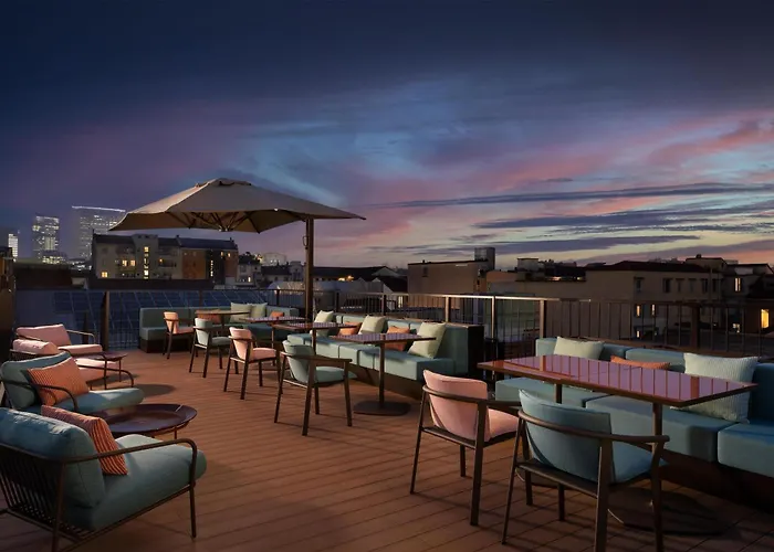 ホテル Puccini Milan, Tapestry Collection By Hilton