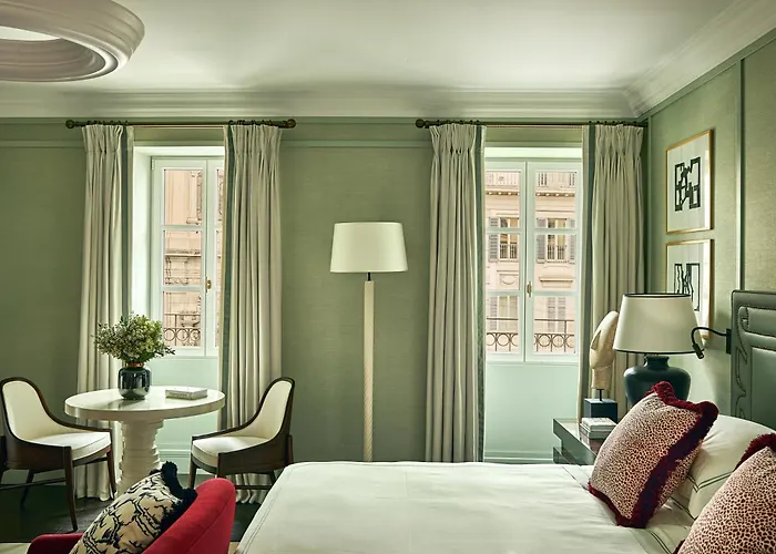 Rocco The Carlton Milão