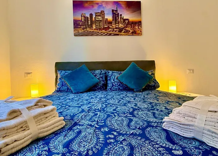 M10 The Milanese Experience Mono&bilo מילאנו