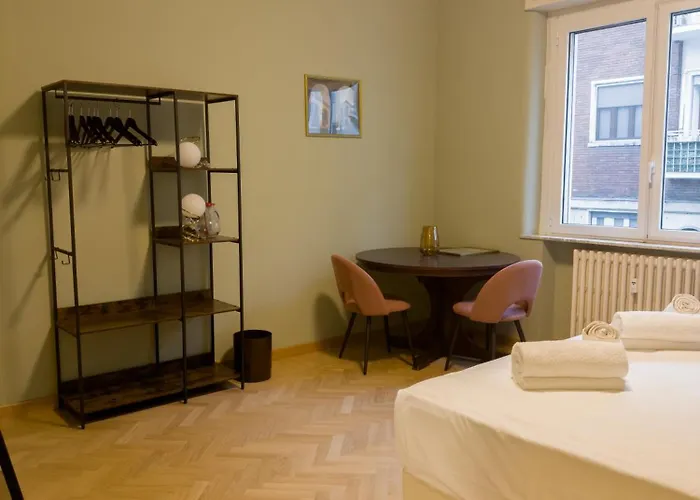 Lisi - Porta Romana Guestroom