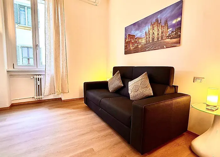 M10 The Milanese Experience Mono&bilo בית הארחה