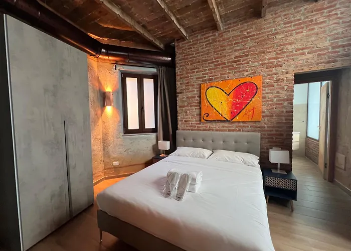 Emme Loft I Orange Moon - Vibrant Modern Luxury Loft *